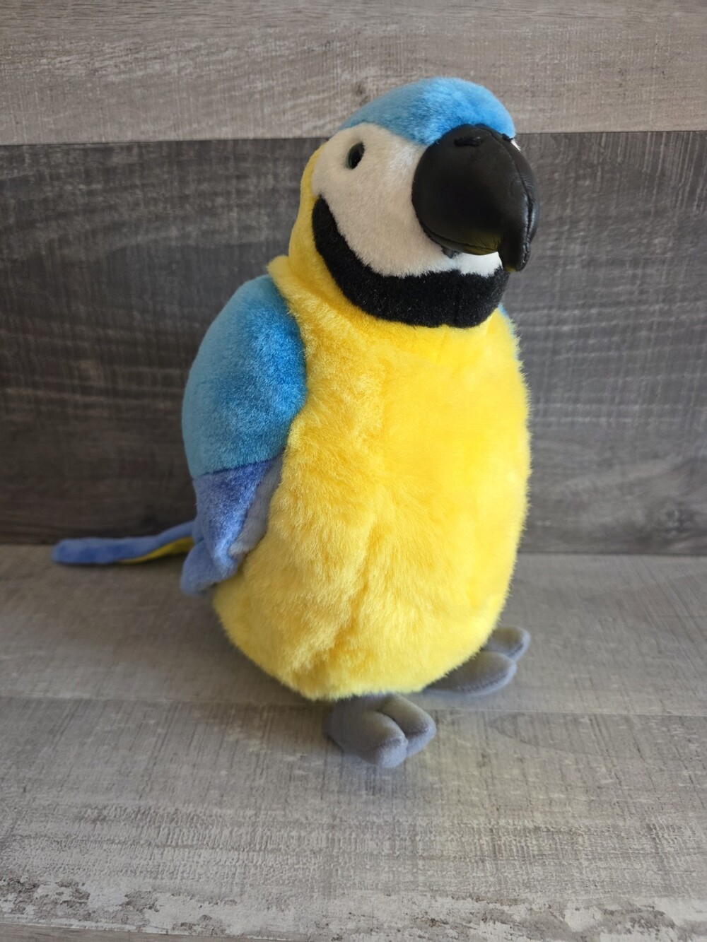 Stuffed Blue Macaw 7” K&M International 10" Plush Stuffed Animal b212